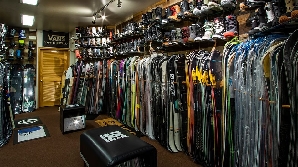 Blauer Ski & Snowboard Rentals